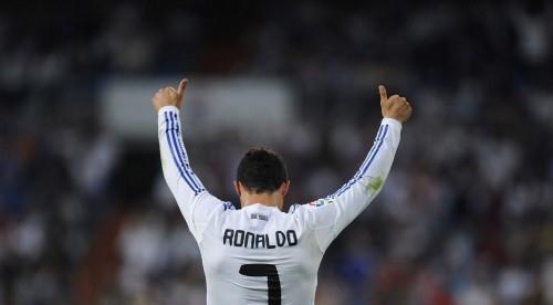 c罗吃瓜群众视频,揭秘球场外的不为人知瞬间